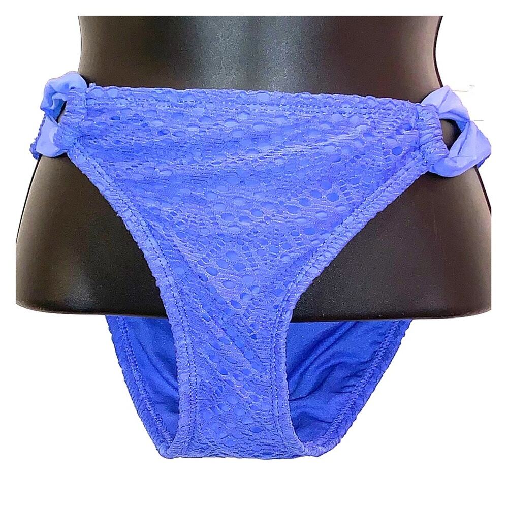 Hot Water Swept Away Crochet‎ Bikini Bottoms Small NWT Blue Textured Tie Side